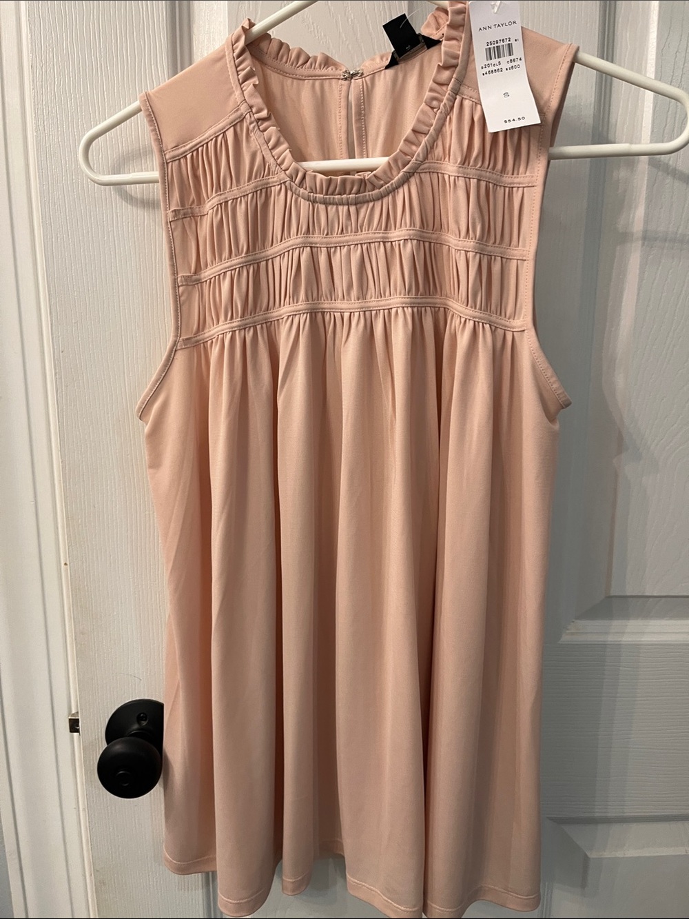 Ann Taylor  Blush Sleeveless Tank